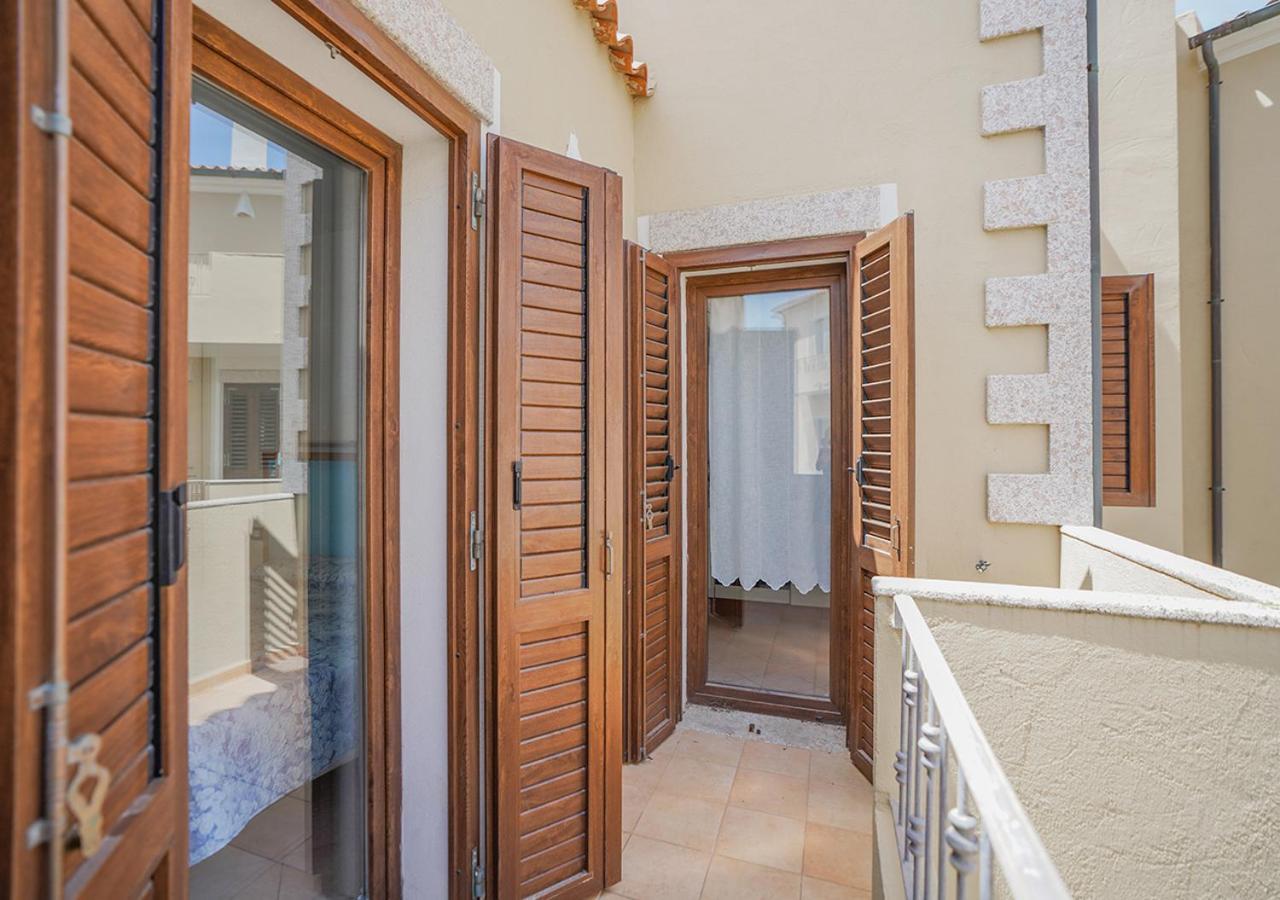 Murphy Holiday Home - Residenza Quarto La Maddalena  Exteriör bild